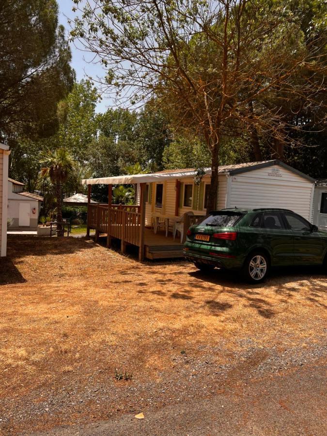 Camping Parc Les 7 Fonts Agde Eksteriør billede